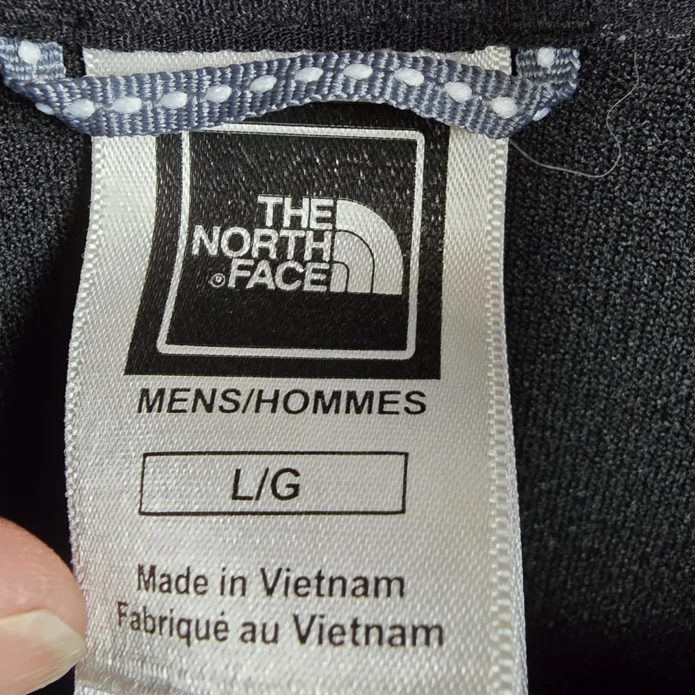 Men's The North Face Black Long Sleeve 1/4 Zip
